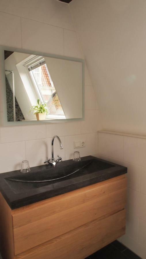 B&B De Zeeuwse Ruyter Brielle Bagian luar foto